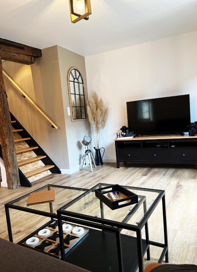 Le Duplex Apartment Auxerre Exterior photo